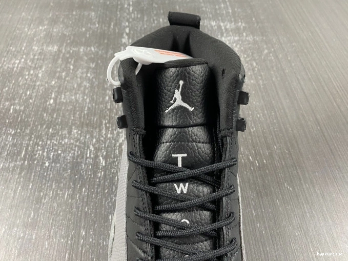 HYPE Grey CT8013-019 Wolf Jordan Black Air 12 0628